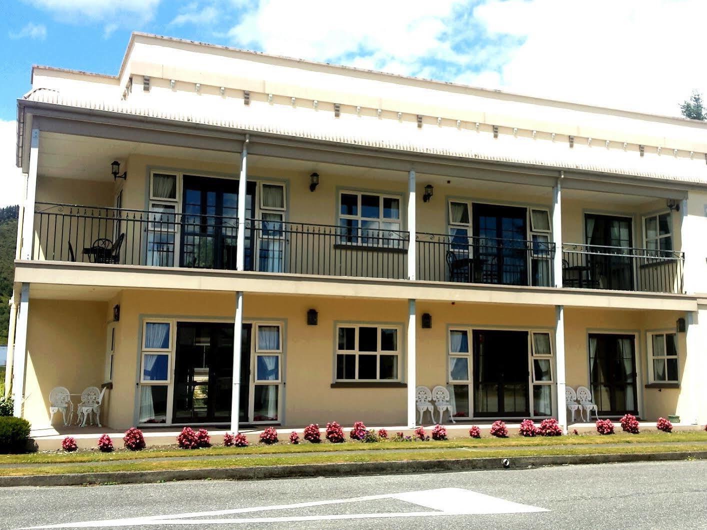 Lantern Court Motel Reefton Exterior foto
